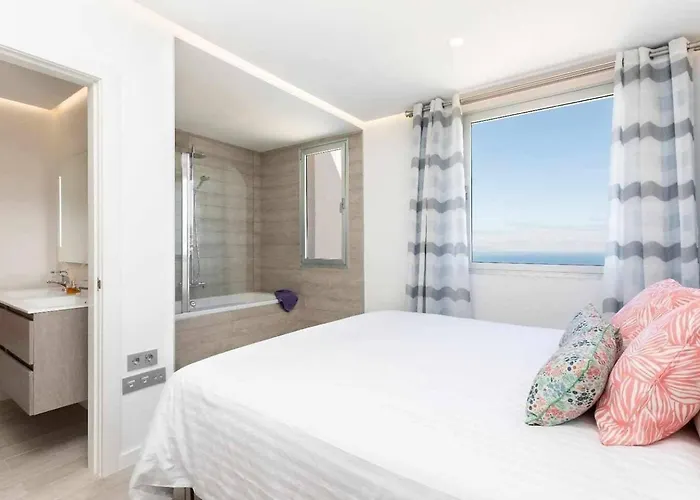 公寓 Ocean Garden Penthouse 1002 *