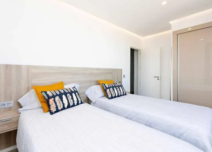 Ocean Garden Penthouse 1002 Appartement